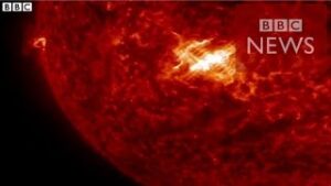 【BBC】 太陽の巨大フレア映像　 NASA公開